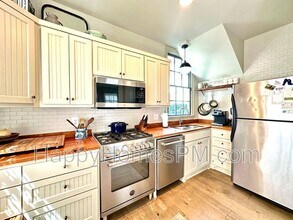 9 Bogard St in Charleston, SC - Building Photo - Building Photo