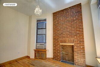 139 W 83rd St in New York, NY - Building Photo - Building Photo
