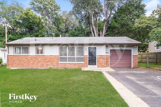 property at 13 Montclair Ct