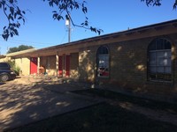 Mesa Verde Campus Homes in Bryan, TX - Foto de edificio - Building Photo