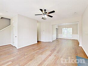 8716 Rozumny Dr in Charlotte, NC - Building Photo - Building Photo