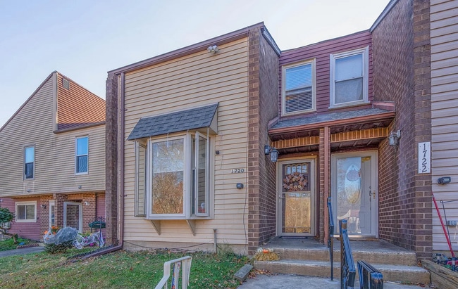 property at 1720 Julie Ct