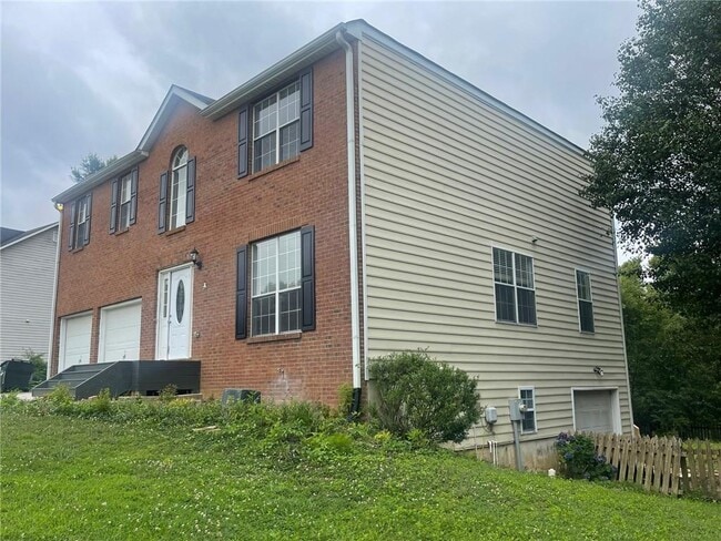 1745 Big Haynes Ct SW in Grayson, GA - Building Photo - Building Photo