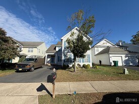 7 Elsie Dr in Plainsboro, NJ - Building Photo