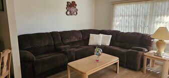 6215 Green View Cir in Sarasota, FL - Building Photo