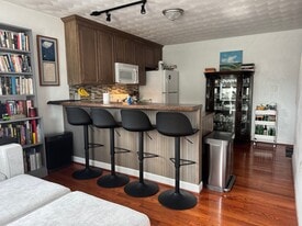 1300 Baltic Ave in Virginia Beach, VA - Building Photo