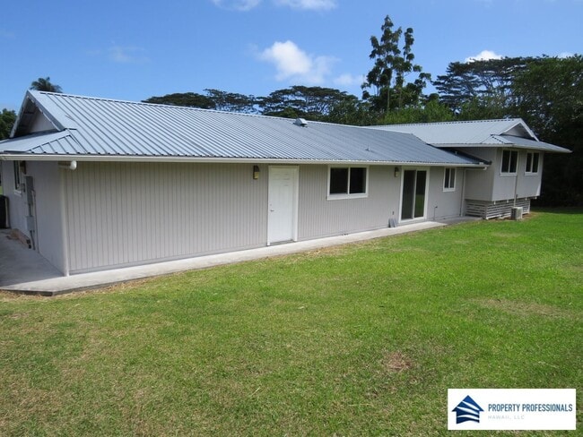 500 Kaanini St in Hilo, HI - Building Photo - Building Photo