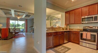 8892 Via Isola Court in Ft. Myers, FL - Building Photo - Building Photo