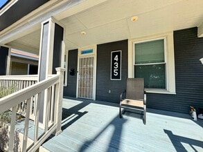 435 McKinley Ave in San Antonio, TX - Building Photo - Building Photo