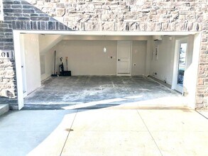 201 Via Veneto in Delaware, OH - Building Photo - Building Photo