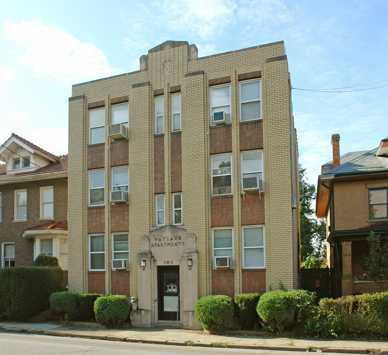 303 Ruffner Ave in Charleston, WV - Building Photo