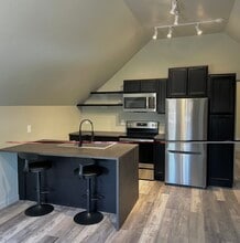 1413 Wabash Ave, Unit 2 in Mattoon, IL - Foto de edificio - Building Photo