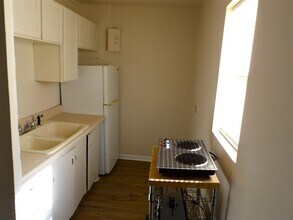 2611 SW E Ave in Lawton, OK - Building Photo - Building Photo