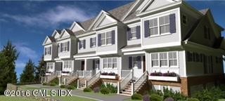 52 Brookside Dr