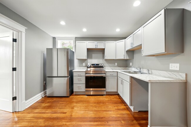 3179 Minnesota Ave, Unit B