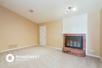 1100 Leafhurst Rd in Moore, OK - Building Photo - Building Photo