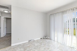 1824 Meadow Dr in Fredericksburg, VA - Building Photo - Building Photo
