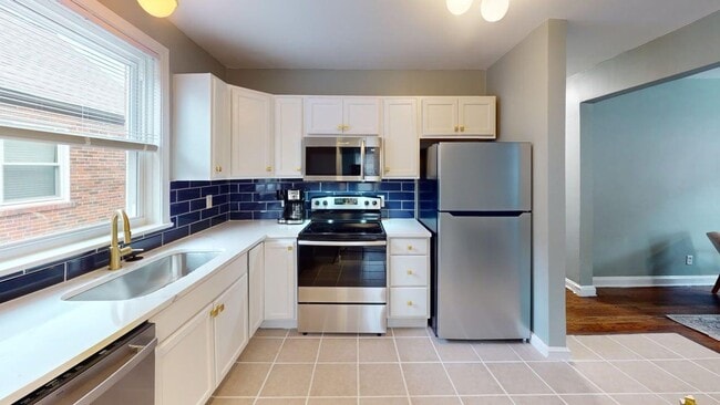 6750 Julian Ave in St. Louis, MO - Building Photo - Building Photo