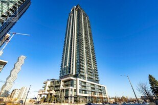 3975 Grand Park Dr in Mississauga, ON - Building Photo