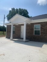 4145 AL-9 in Anniston, AL - Building Photo