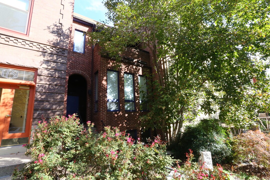 1729 T St NW in Washington, DC - Building Photo