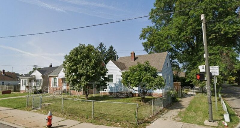 3902 W 130th St in Cleveland, OH - Building Photo