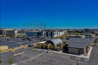 5423 N Loop 1604 W in San Antonio, TX - Building Photo - Building Photo