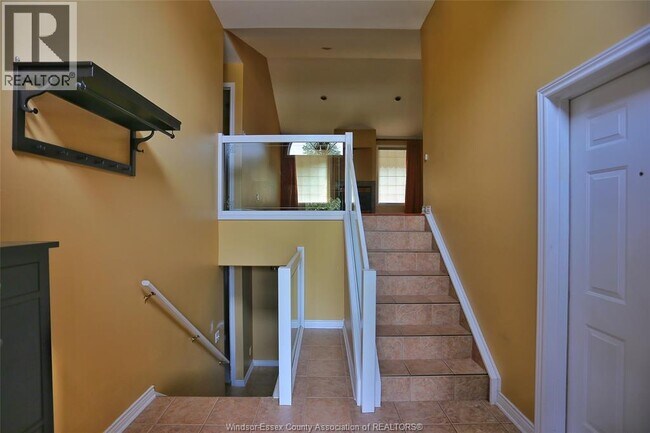 1405 Lisgar Dr in Windsor, ON - Building Photo - Building Photo