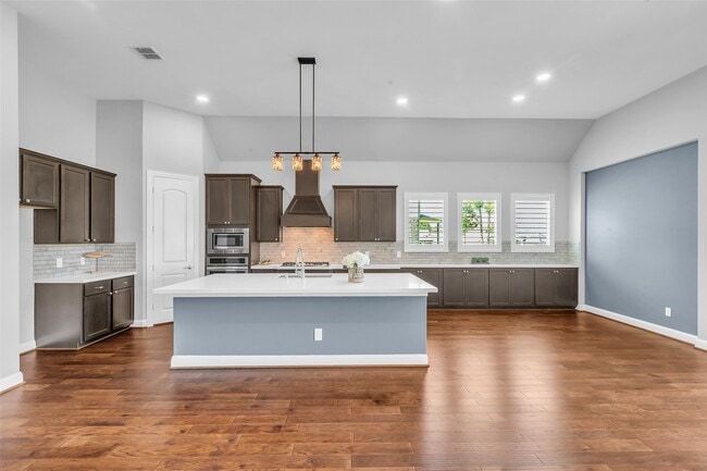 property at 40902 Welbey Ct