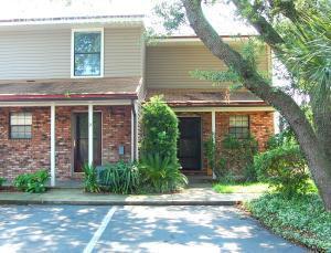 229 Carmel Dr in Fort Walton Beach, FL - Building Photo