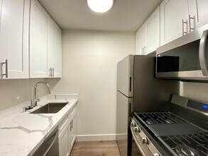 2724 Abbot Kinney Blvd. in Venice, CA - Building Photo - Interior Photo