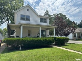 202 N State St in Springfield, IL - Building Photo