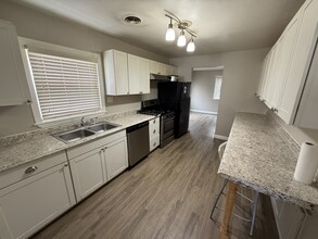 543 Nevada Ave in Pontiac, MI - Building Photo - Building Photo
