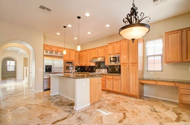 property at 9427 E Trailside View