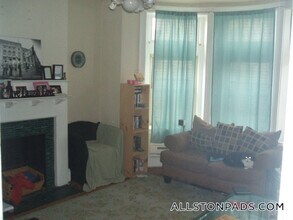 67 Harvard Ave in Boston, MA - Foto de edificio - Building Photo