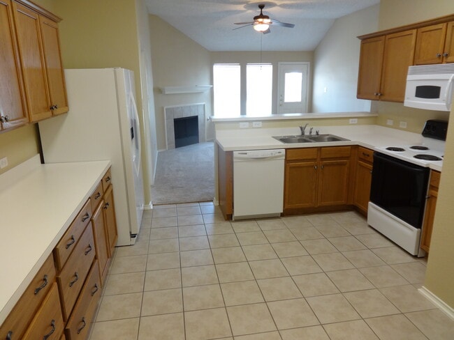 2012 Cone Flower Dr in Forney, TX - Building Photo - Building Photo