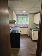 15 Old County Rd in Holland, MA - Building Photo - Building Photo