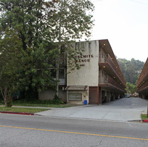 Yosemite Manor Apartments