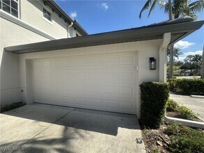 2004 Tarpon Bay Dr N in Naples, FL - Building Photo - Building Photo