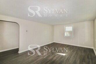 270 Mayo Rd in Virginia Beach, VA - Building Photo - Building Photo