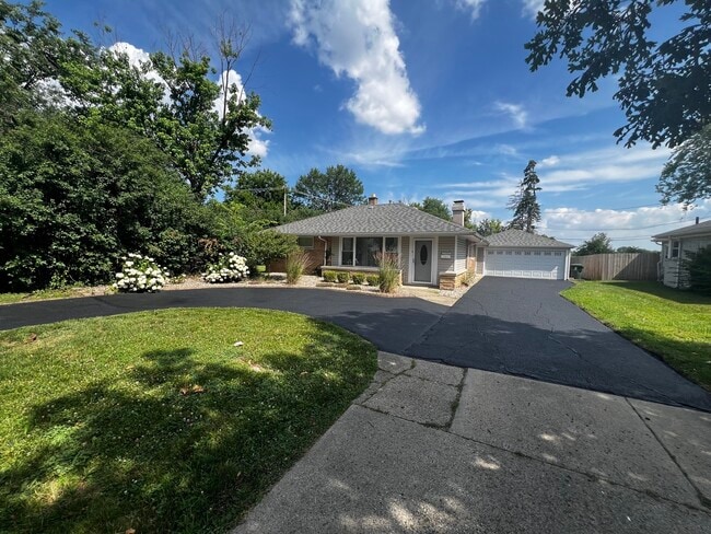 property at 2544 Spruce Rd
