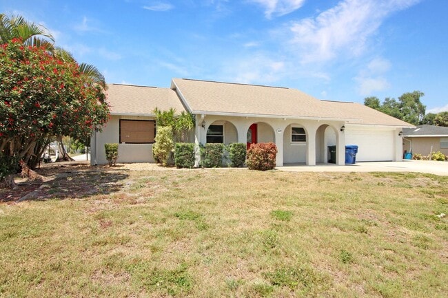 property at 420 Mt Vernon Dr