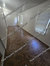 7703 W Taft St in Merrillville, IN - Building Photo - Building Photo