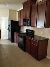23531 Virginia Pine Dr in Tomball, TX - Foto de edificio - Building Photo