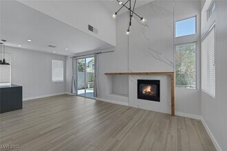 1838 Thunder Mountain Dr in Henderson, NV - Building Photo - Building Photo