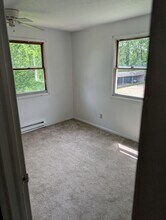 292 Kennedy St, Unit 4 in Louisville, OH - Building Photo - Building Photo