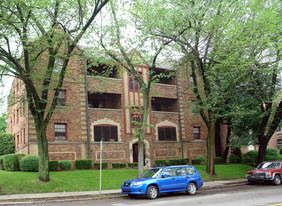 740 S Negley Ave Apartamentos