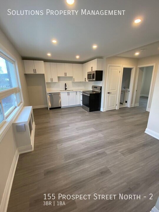 155 Prospect St N in Hamilton, ON - Building Photo