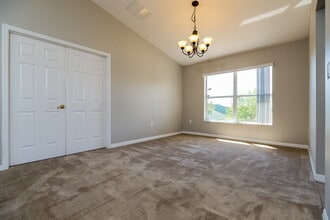 1480 Muir Cir in Clermont, FL - Foto de edificio - Building Photo