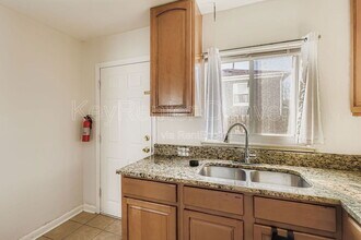 3233 Steele St in Denver, CO - Building Photo - Building Photo